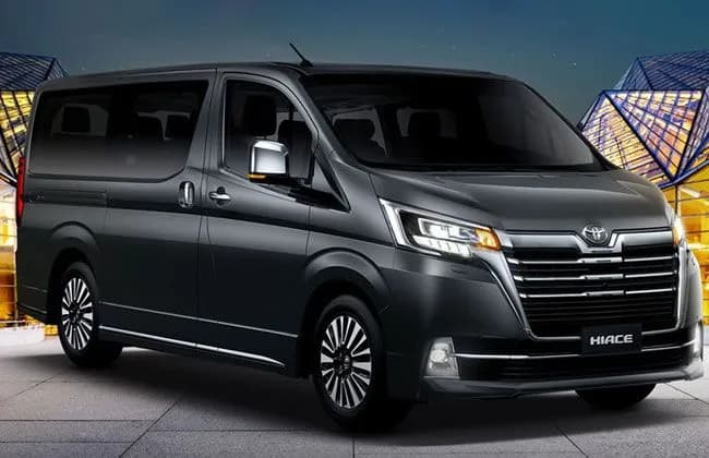 Toyota Hiace Super Grandia group transport vehicle